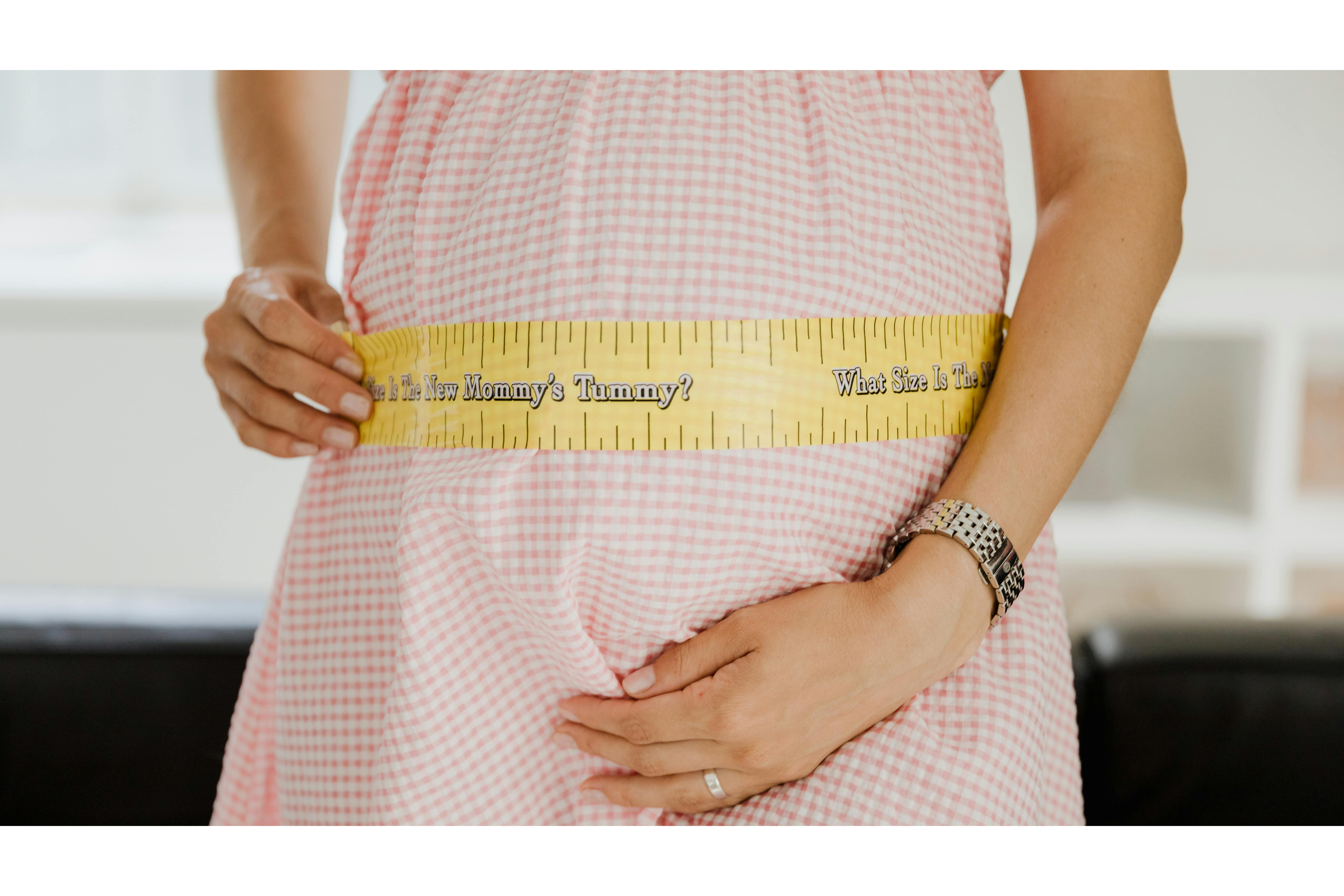 Pregnancy Week-by-Week Baby Size: First Trimester Fruit & Food Comparisons